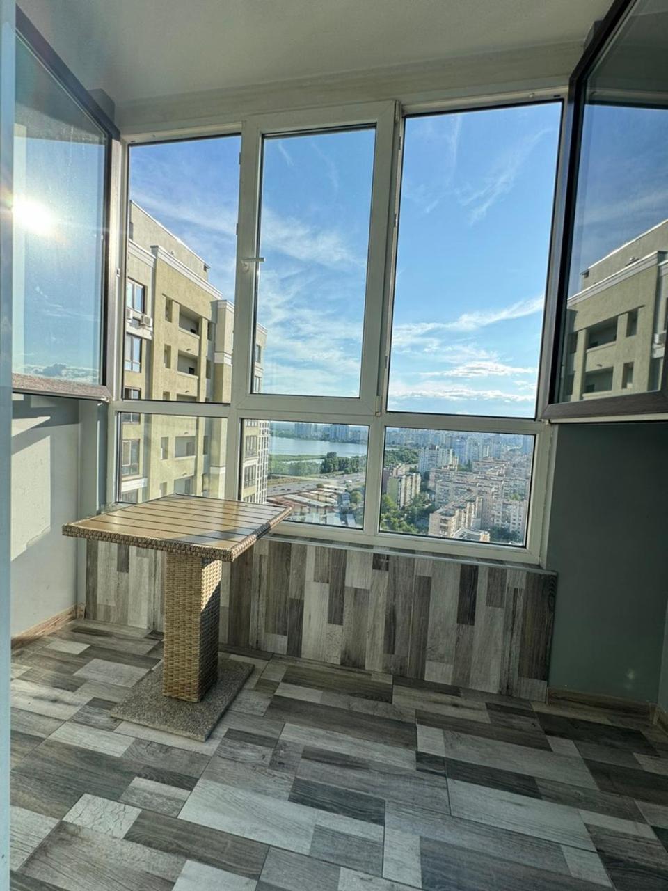 Solo Apartment Virmenska Kiev Extérieur photo